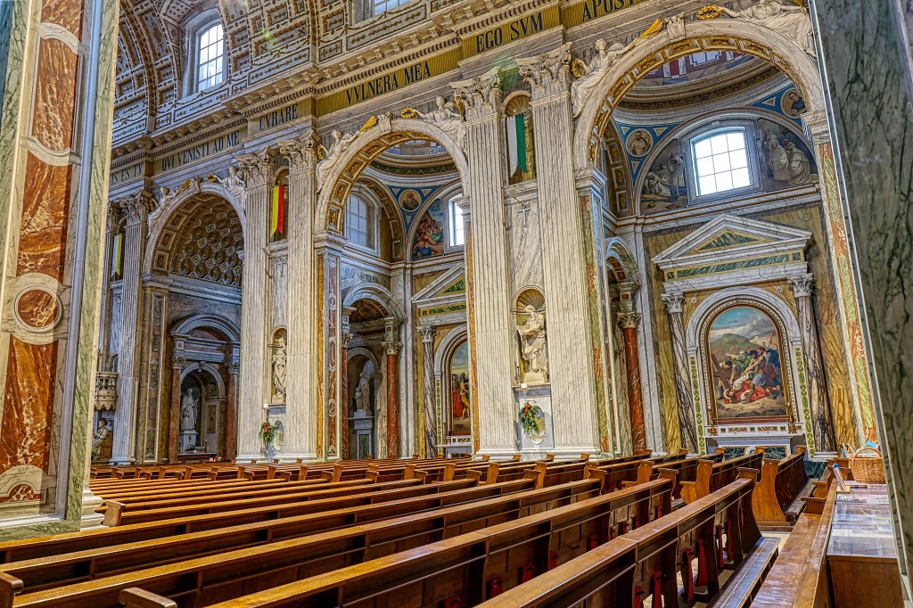 Basiliek Heiligen Agatha Barbara hdr rooms katholiek kerk Oudenbosch kerkfotografie religie religion bedevaart pelerinage kathedraal pelgrimage saint cathedrale cathedral basiliek basilique basilica
